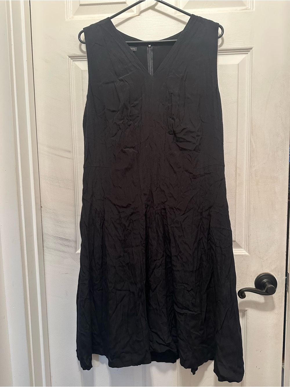 Talbots Black V-Neck Sleeveless Dress Size 14